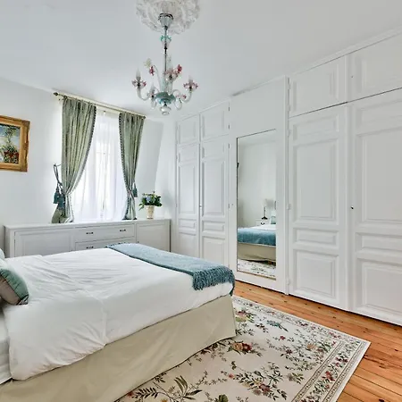 Luxury House In Villa *