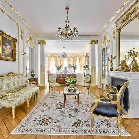 Villa Luxury House In