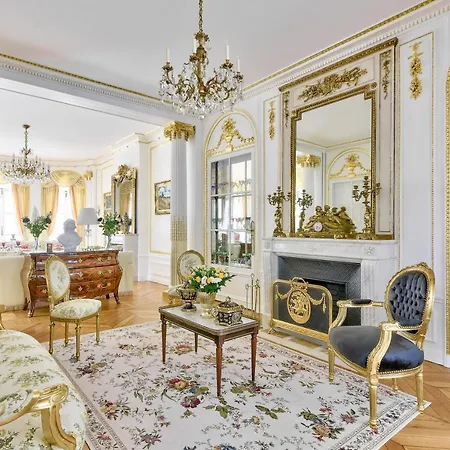 Luxury House In Párizs