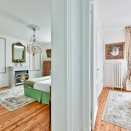 Luxury House In Villa