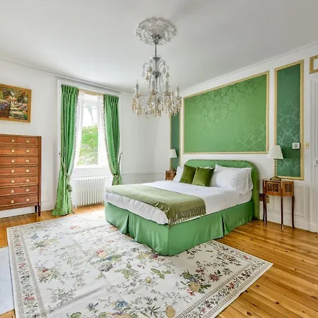 Luxury House In Villa *