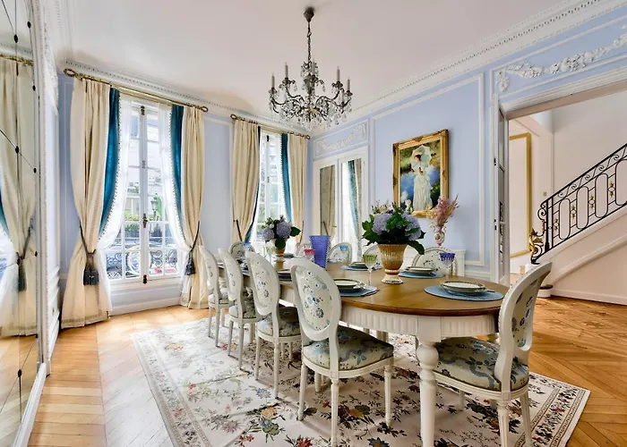 Villa Luxury House In