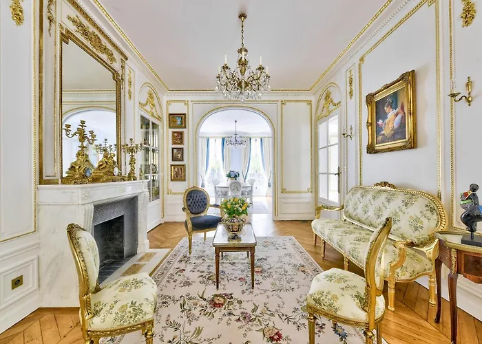 Luxury House In Villa