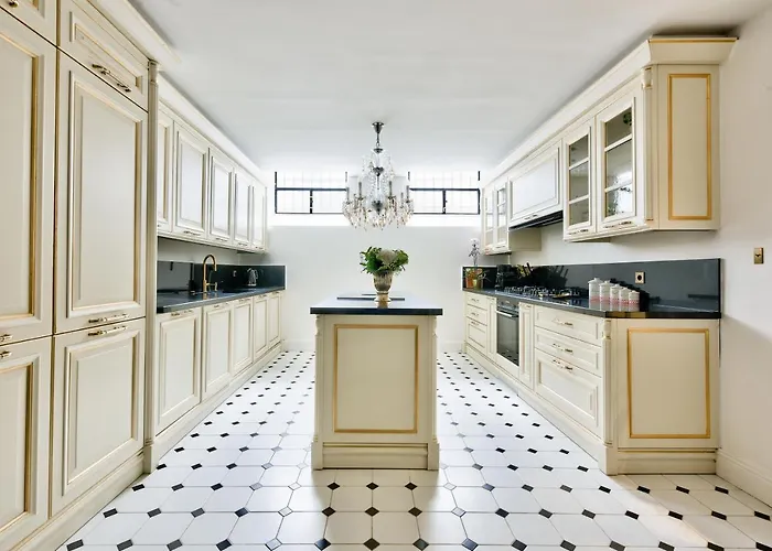 Villa Luxury House In