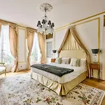 Luxury House In Parijs